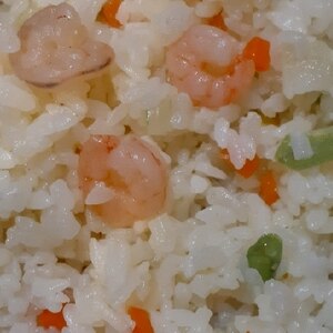 炊飯器にポン！で出来るめちゃうまエビピラフ